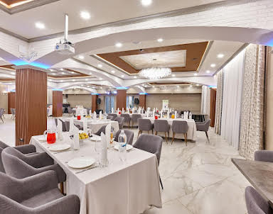  ресторан Атлантида