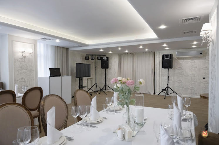 Средний зал в «Solo» фотография №10