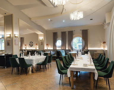  ресторан Махаон