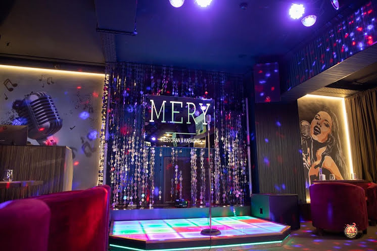 Караоке в «Оджалеши» фотография №15