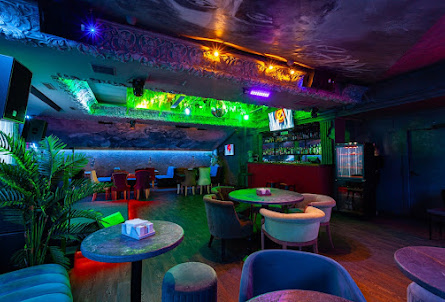 Караоке зал в Вип 1