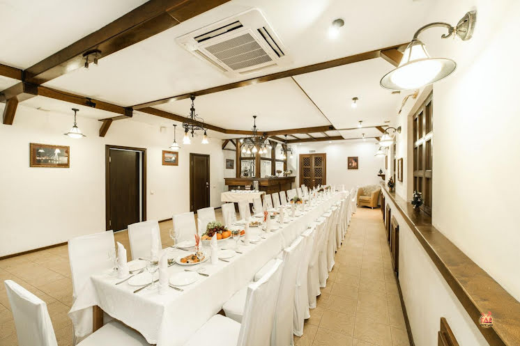 Зал на 50 человек в «Ностальжи» фотография №1