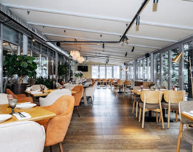 Свадьба в Хинкальная на Достоевского