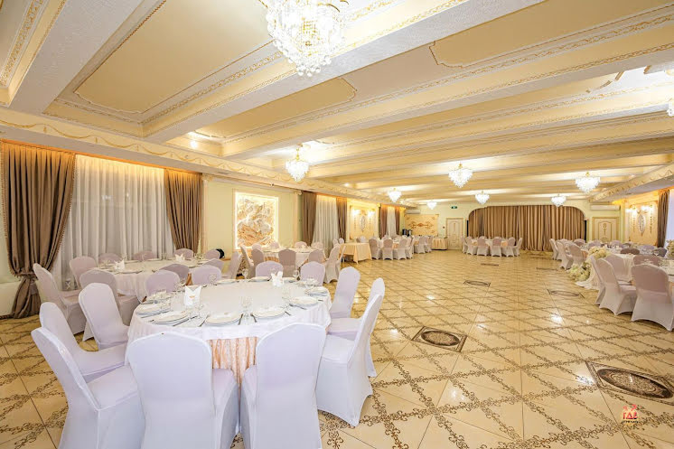 Основной зал в «Eteria» фотография №7