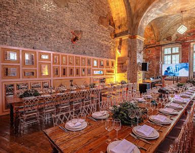  ресторан LOFT HALL