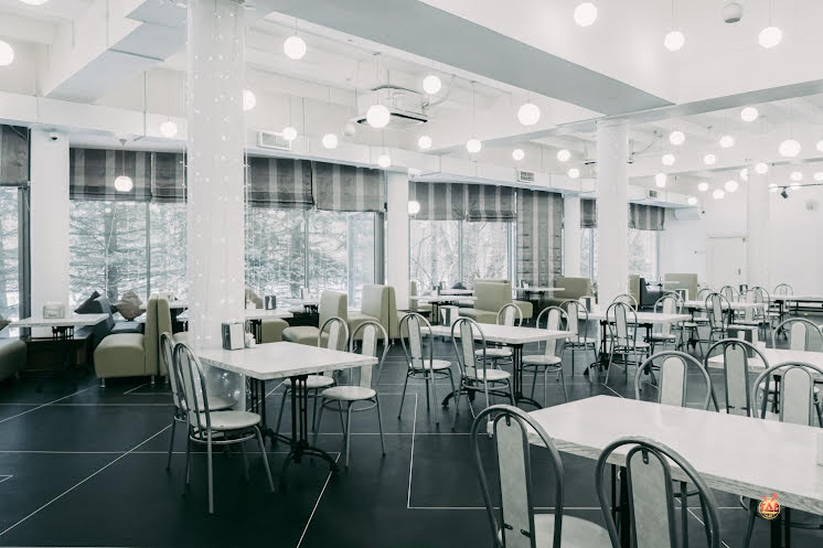 Большой зал "Моренадо" в «Репинская» фотография №4