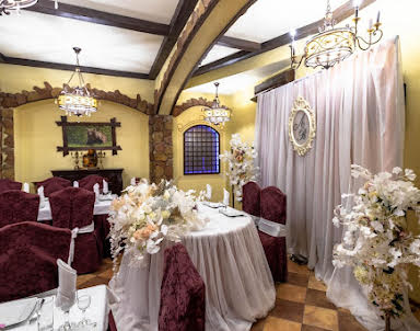  ресторан Медведь