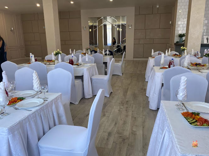 Зал на 150 человек в «Чарли» фотография №7