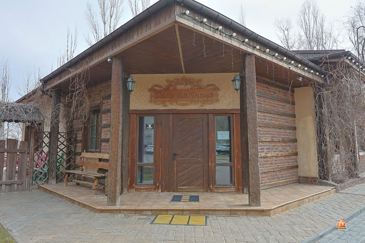 Основной зал  в «Семь Пятницъ» фотография №1