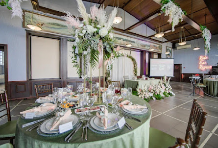 Основной зал в Основной зал