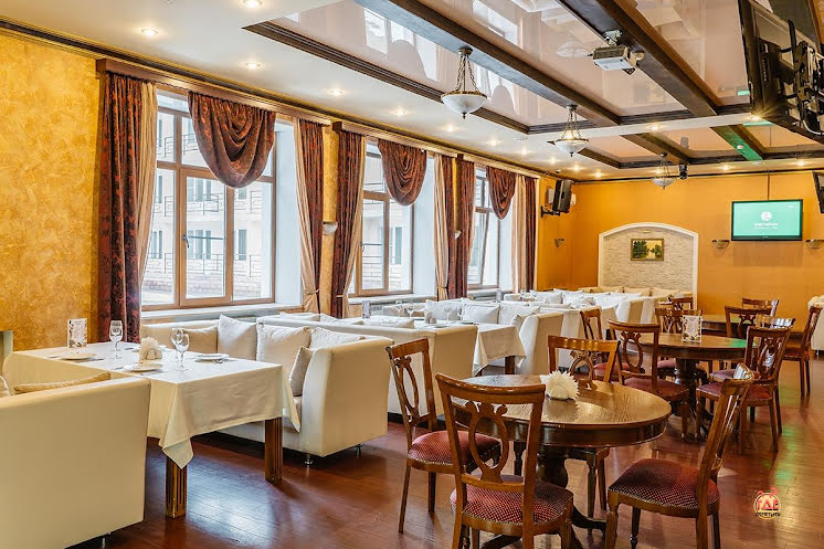 Средний зал в «Ресторан отеля «Тверь»» фотография №1