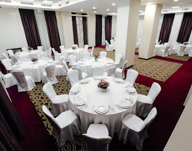  ресторан CORT INN Nizhny Novgorod City Center