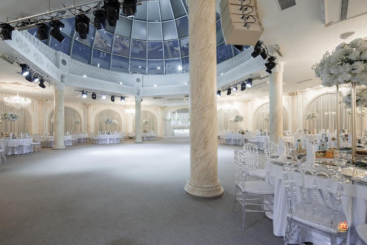 Зал «Под куполом любви» в «Ла Делиция» фотография №11