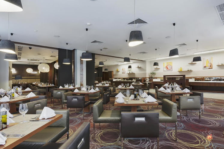 Ресторан Olive Lounge в «Novotel Yekaterinburg Centre» фотография №12