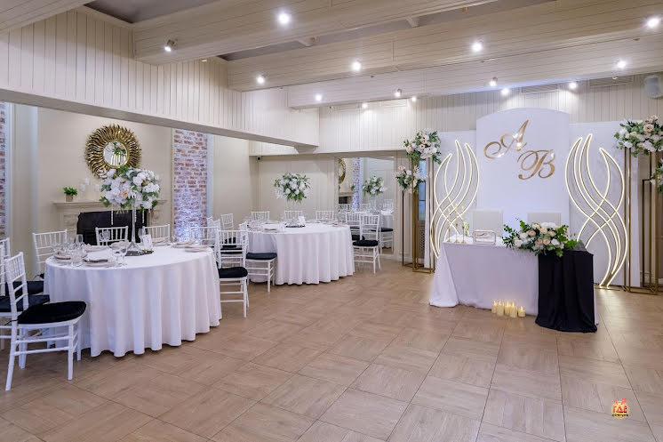 Основной зал в «Secret Garden» фотография №19