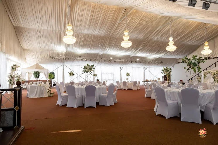 Банкетный шатер "Кристалл" в «Лебяжье» фотография №1
