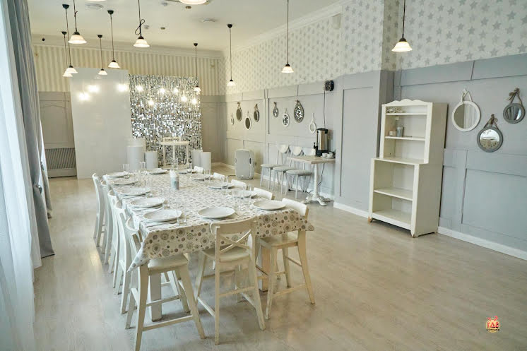 Зал «Грей» в «МорКОФФь на Гайдара» фотография №1