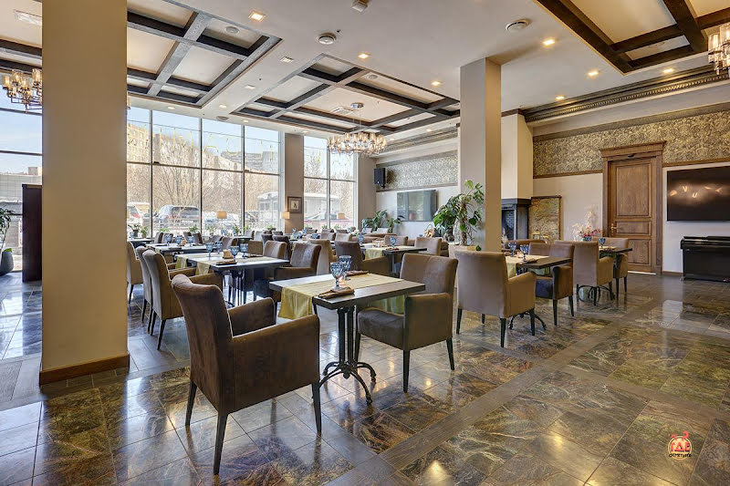 Astro Plaza фотография №6