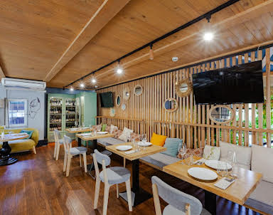  ресторан Food Embassy