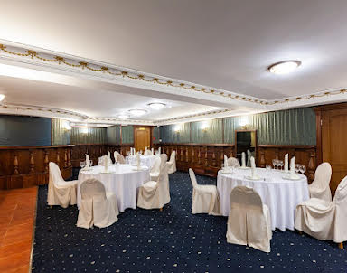  ресторан Ревиталь Парк