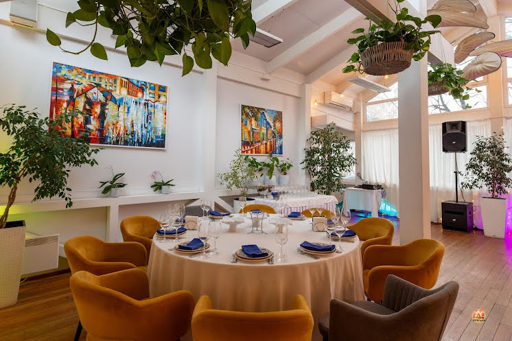 Веранда в «LENINGRAD» фотография №1