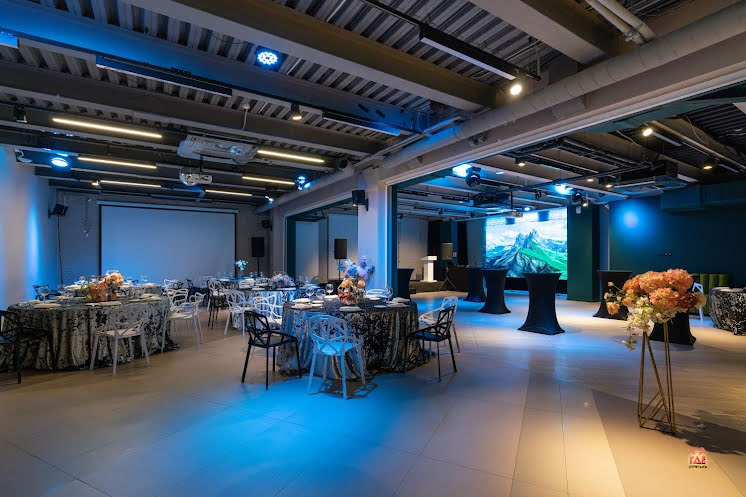 Белый зал в «ВЕСНА» фотография №1