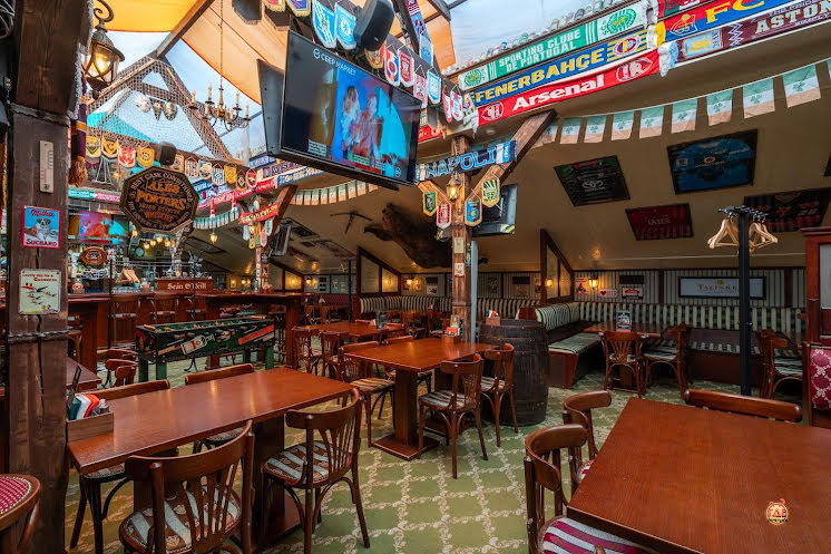 Зал ресторана  в «Шон О'Нилл» фотография №6