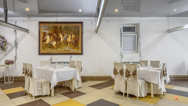 Зал на 100 человек в «Жара» фотография №8