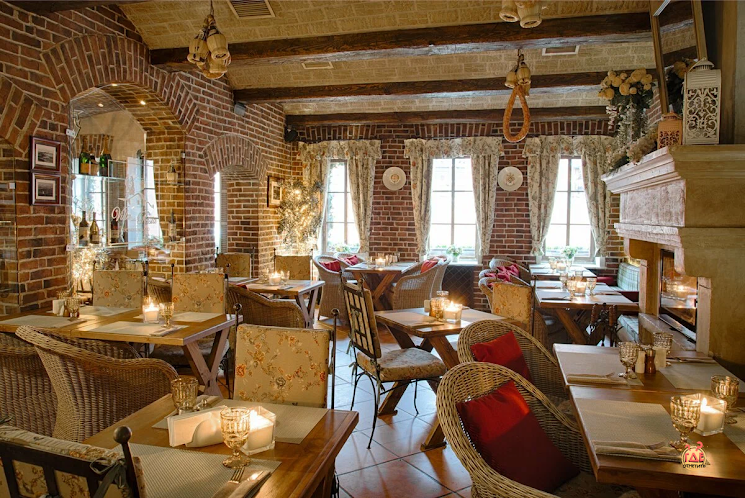 Зал с камином в «Вилла Паста» фотография №16