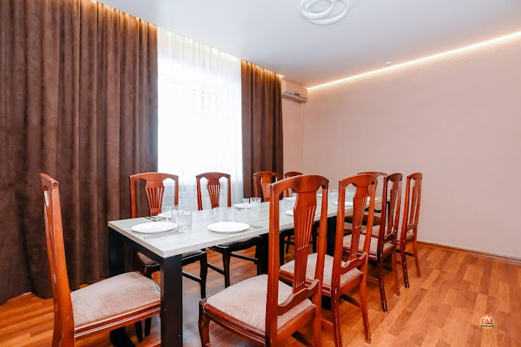 VIP-зал №4 в «Red House» фотография №6