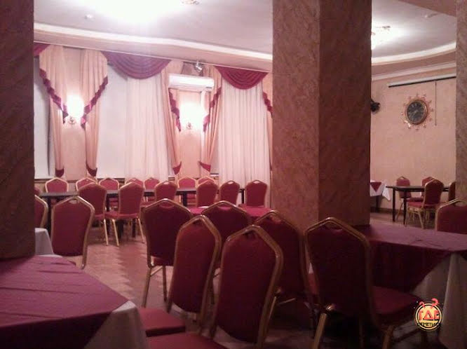Зал кафе «Кремлевское» в «Парк отель» фотография №8