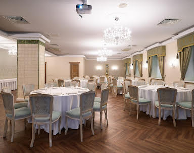 Выпускной в Евразия