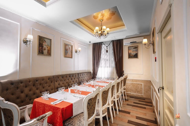 Малый зал в «Крым» фотография №5