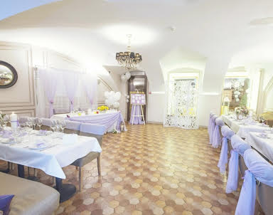  ресторан VILLA  ASTON