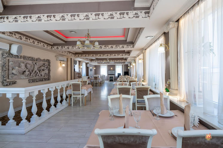 Основной зал  в «Телиани» фотография №10