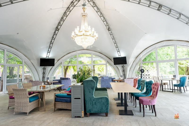 Иверия на Комарова фотография №9