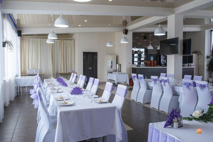 Банкетный зал в «Комильфо» фотография №3