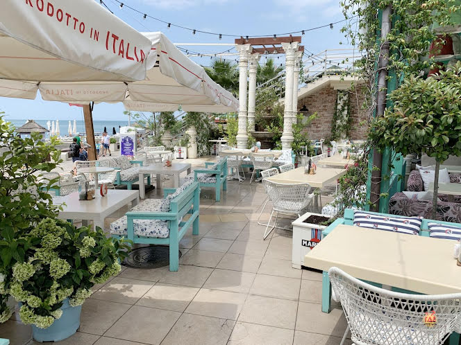 Летняя веранда в «Voda» фотография №6