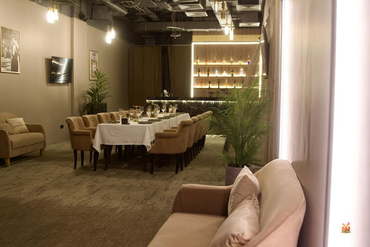 Малый зал  в «The Villa» фотография №5