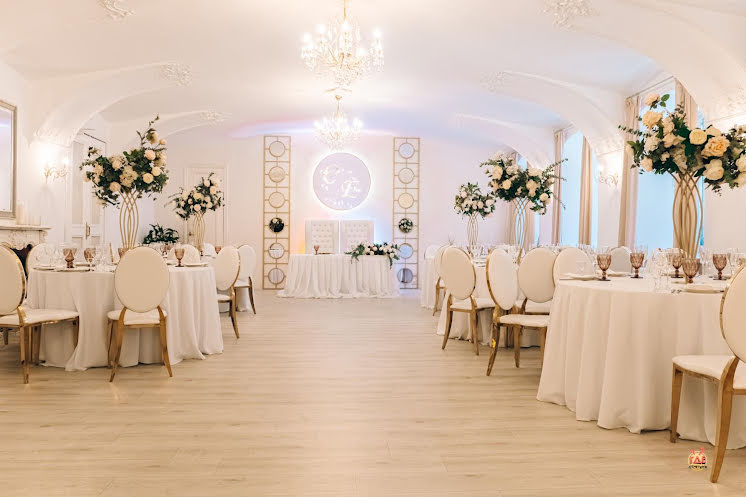 Большой зал в «Niagara на Галерной» фотография №2