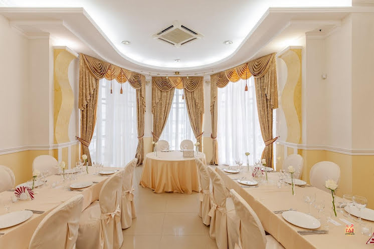 Ресторан «Петровский» в «Гостиница Самара» фотография №1