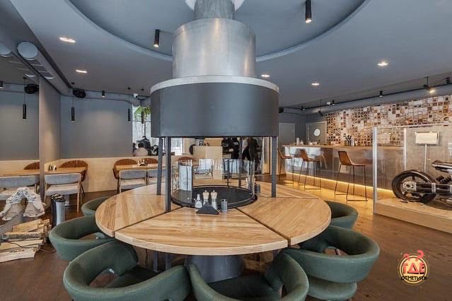 Зал ресторана  в «Fox» фотография №5