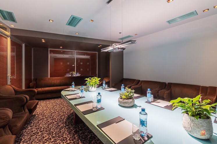 Переговорная комната "Office 99" в «Domina St. Petersburg» фотография №11