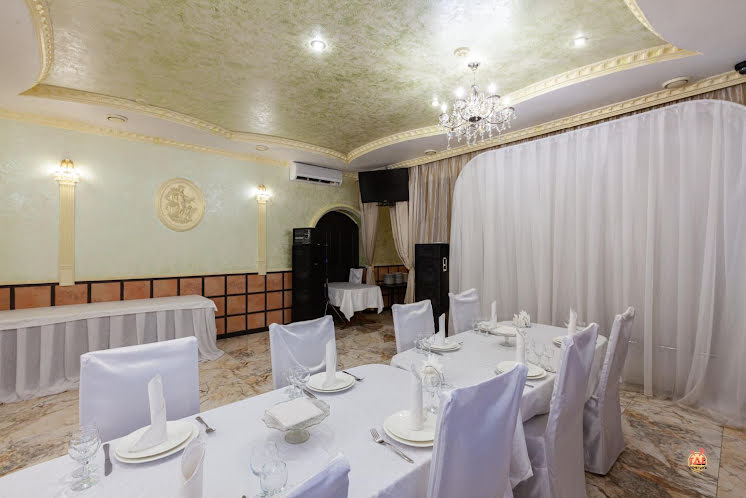 Зал «Маркиза» в «Авиньон» фотография №1