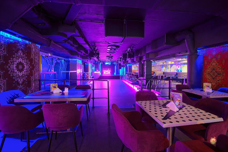 Руки ВВерх! Бар на Московском фотография №9