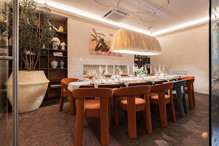 Каминный зал в «Lalaki» фотография №8