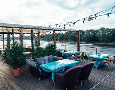  ресторан Чайка