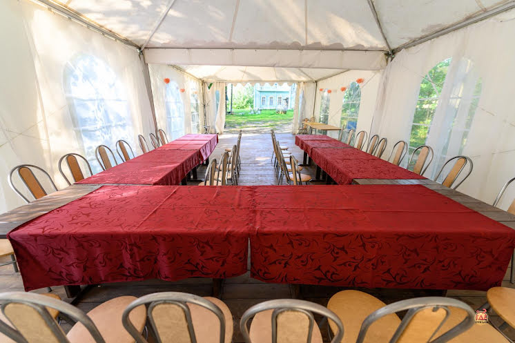 Летний шатер в липах в «Местечко Бор» фотография №3