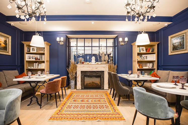 Каминный зал в «Еда и Миръ» фотография №4