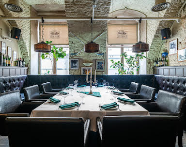  ресторан Stroganoff Steak House